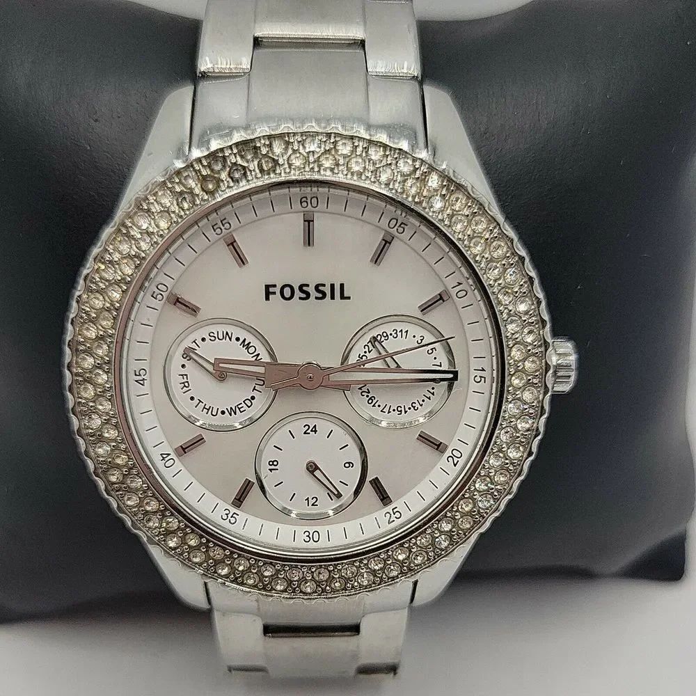 FOSSIL STELLA ES2860 Womens Silver Stainless Steel Analog White Dial Watch BC384